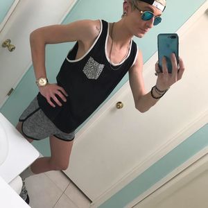 Meet your Posher, Micah